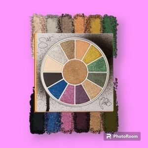 Milani x Salt-n-Pepa Very Necessary Eyeshadow & Highlighter Palette